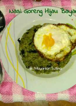 Nasi Goreng Hijau Bayam & Telur Ceplok