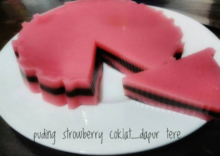 bahan dan cara membuat Puding lapis ekonomis strowberry coklat #peduli kanker payudara