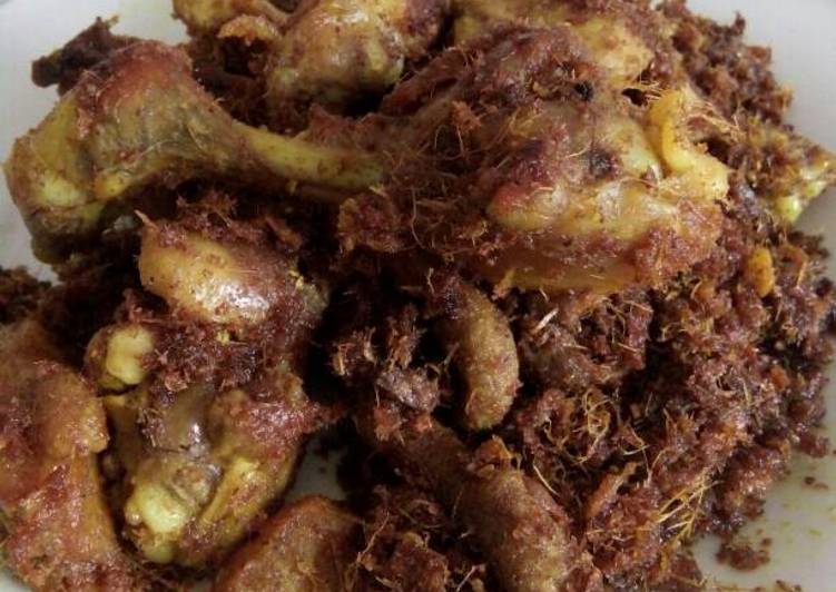 bahan dan cara membuat Ayam goreng laos