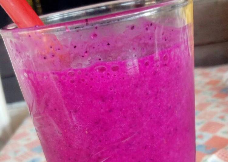 resep lengkap untuk Jus/smoothies buah naga-pisang