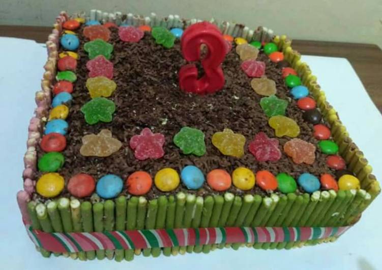 resep lengkap untuk Kue Tart Kreasi Sendiri