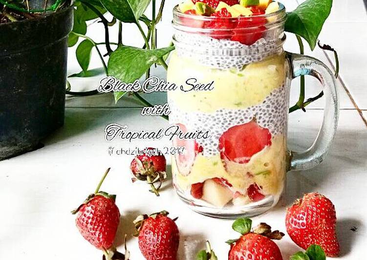 resep Puding black chia seed (stroberi dan alpuket)