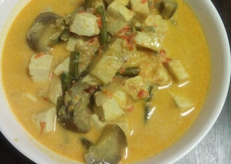 resep lengkap untuk Sayur lodeh