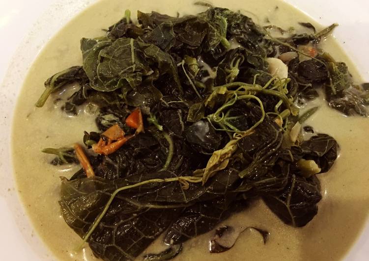 resep makanan Sayur Lodeh Daun Jipang (Daun Labu Siam)