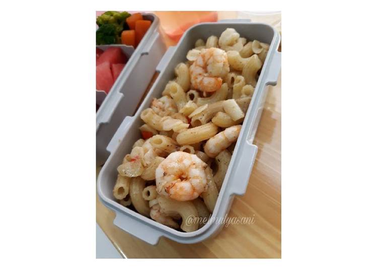 resep masakan Shrimp Macaroni Aglio Olio