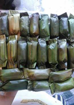 Lemper ketan isi abon