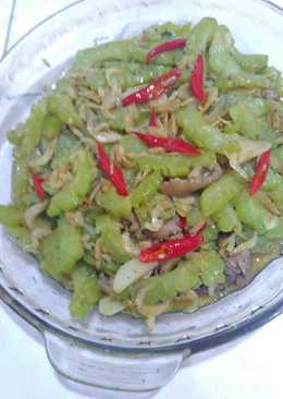 Oseng pare udang rebon