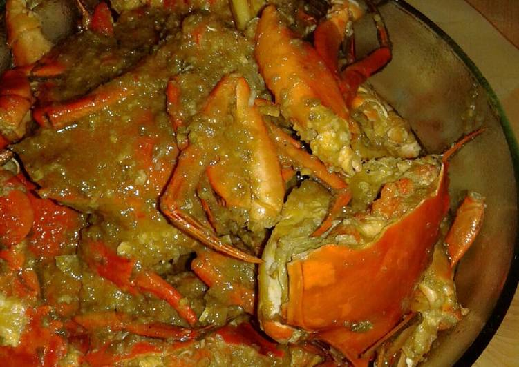 bahan dan cara membuat Gulai Kepiting