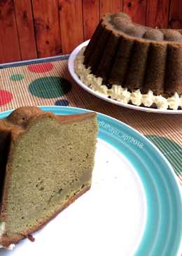 Matcha pound cake