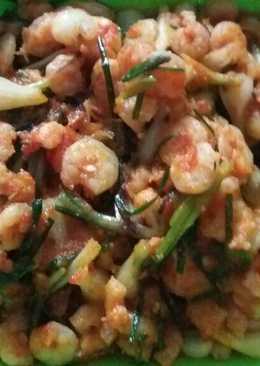 Sambal goreng udang bawang rambut