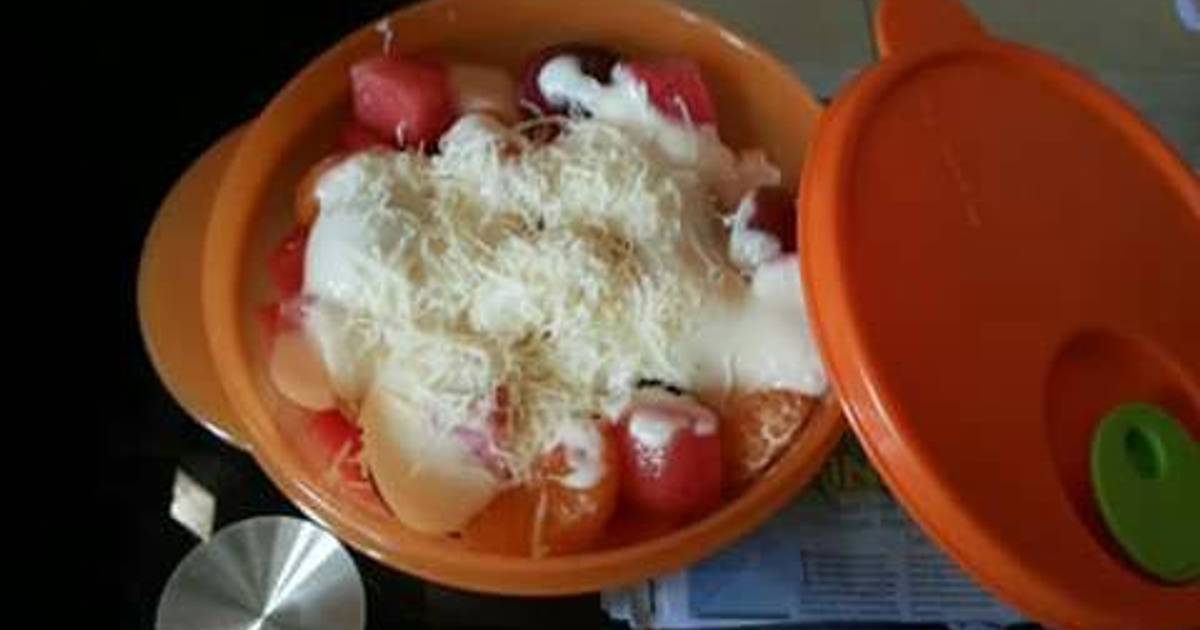  Resep  Salad  Buah  Simple n Praktis  oleh Rizqi Putri 