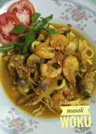 Udang-Cumi Masak Woku