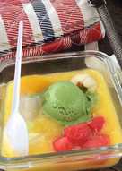 Jus sehat (toping : campuran buah + greentea icecream)