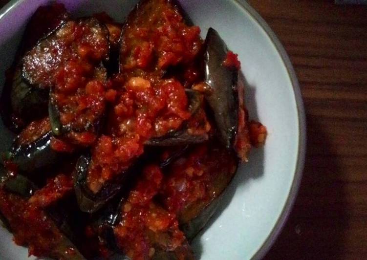 resep lengkap untuk Terong Sambal Bawang