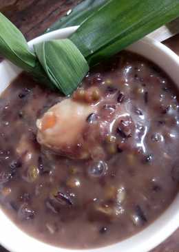 Bubur ketan hitam, ketan putih mix kacang ijo durian