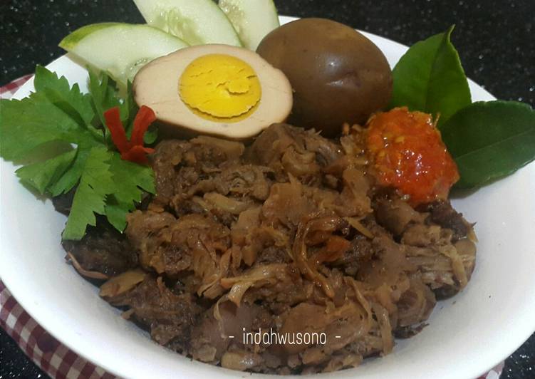 Gudeg Nangka, Daging dan Telur recipe main photo