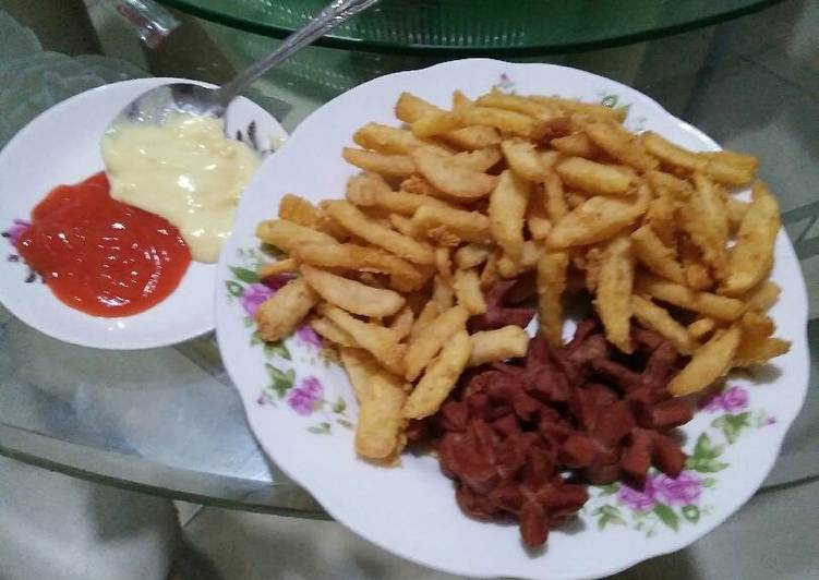 resep makanan Kentang goreng renyah + cheese sauce home made