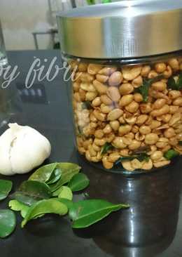 Kacang Bawang Gurih Aroma Daun Jeruk