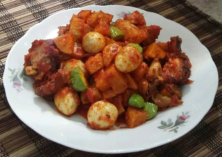 gambar untuk resep makanan Kentang balado telur puyuh