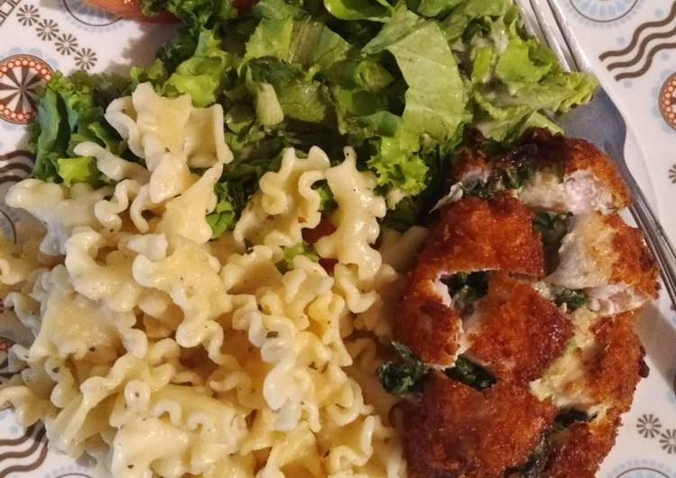 Ayam Gulung Bayam dan Creamy Pasta