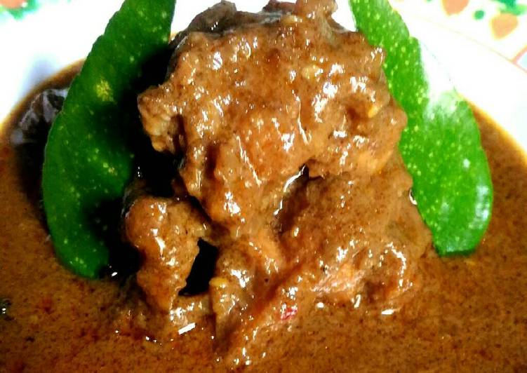 gambar untuk resep makanan Rendang Sapi