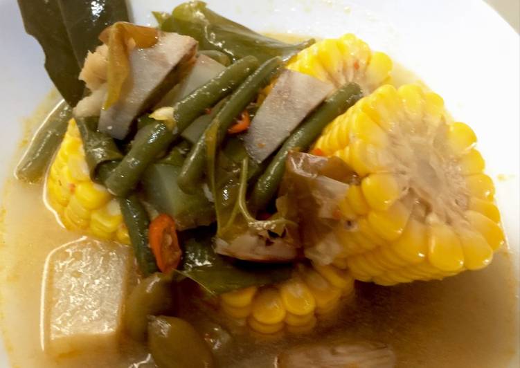 Resep Sayur Asem Extra Jagung oleh Mela Apple - Cookpad