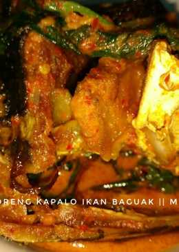 Samba Goreng Kapalo Ikan Baguak (ikan asin jambal)