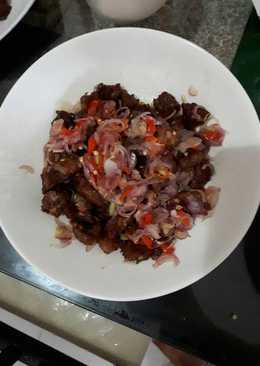 Babi goreng sambel matah