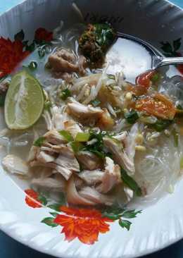 Soto Ayam kuah bening