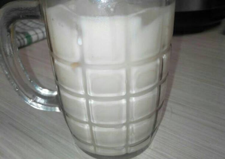 cara membuat Milk Tea Tong Tji ala ala