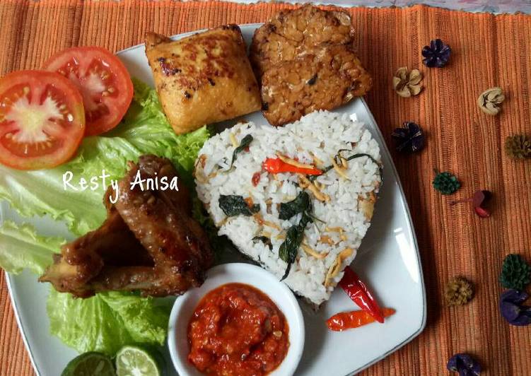 gambar untuk resep Nasi liwet dan ayam bacem enakkk