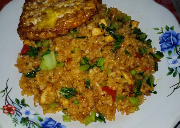  Resep  NASI  GORENG  SAWI  ala Miaw oleh mia utami Cookpad