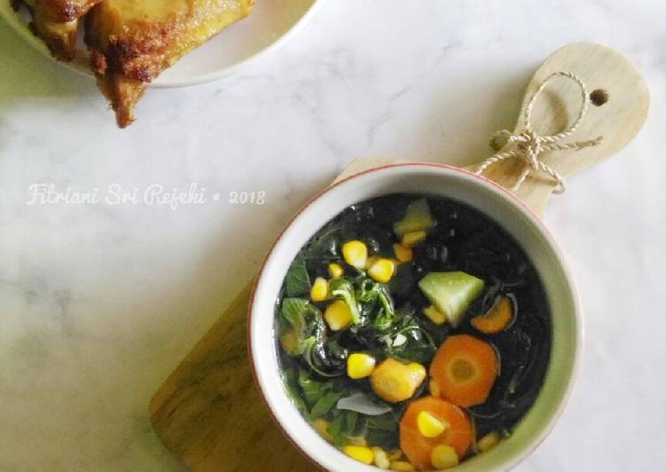 10. Sayur Bayam Pelangi