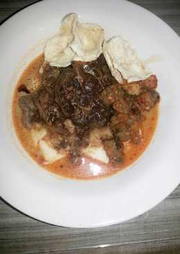 Lontong sayur komplit