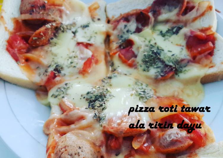 resep lengkap untuk Pizza roti tawar