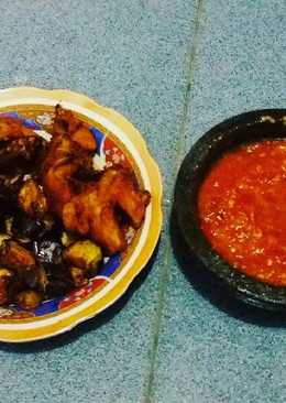 Ayam goreng dan sambel tomat