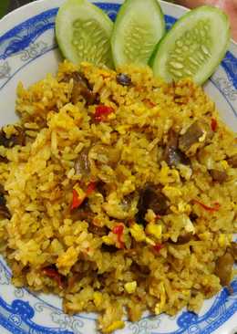 Nasi goreng ampela saus tiram pedas