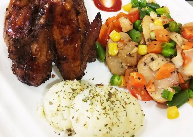 bahan dan cara membuat Chicken Grill with mix veg and mashed potato / ayam panggang enak,simple dan praktis