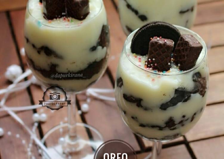 resep lengkap untuk Oreo Chesse Cake lumeerrr