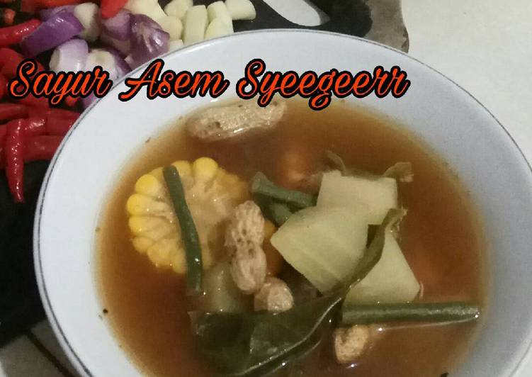 resep lengkap untuk Sayur Asem Syeegeerr