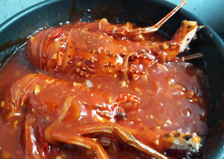 Lobster saus pedas manis