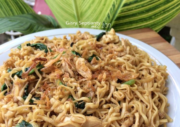 bahan dan cara membuat Mie Goreng Jawa