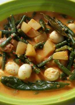 Gulai Kacang Panjang + Telur Puyuh + Kentang (Bonus Cabe Ijo)