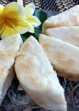 Kue Bandros atau Kue Pancong