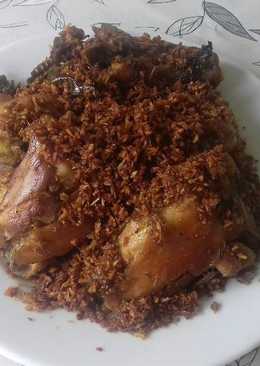 Ayam goreng serundeng