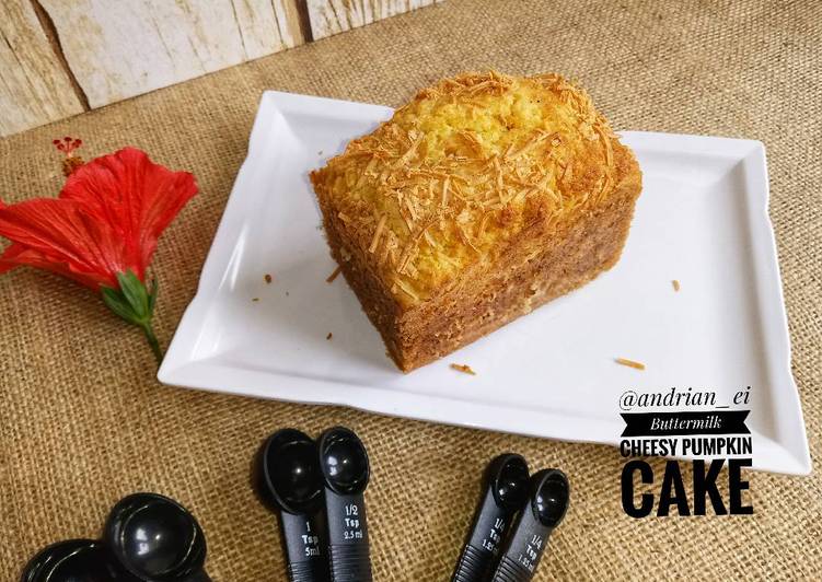 Buttermilk Cheesy Pumpkin Cake
