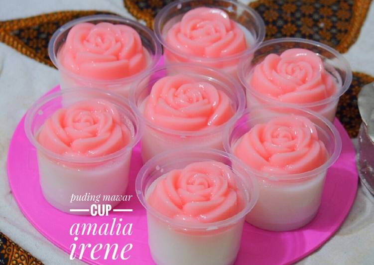 resep lengkap untuk Puding mawar cup