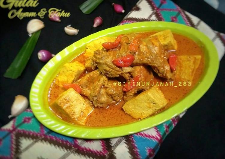 bahan dan cara membuat Gulai Ayam dan Tahu