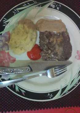 Steak with mashed potato enak, murah, bergizi