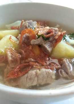 Sop daging sapi rempah